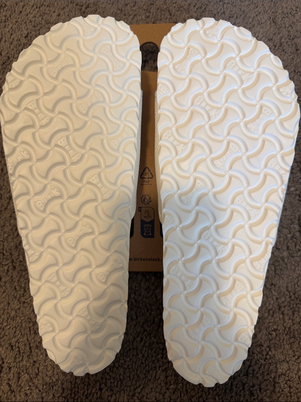 Birkenstock White Logo Strap Slide Sandals - Picture 2 of 4